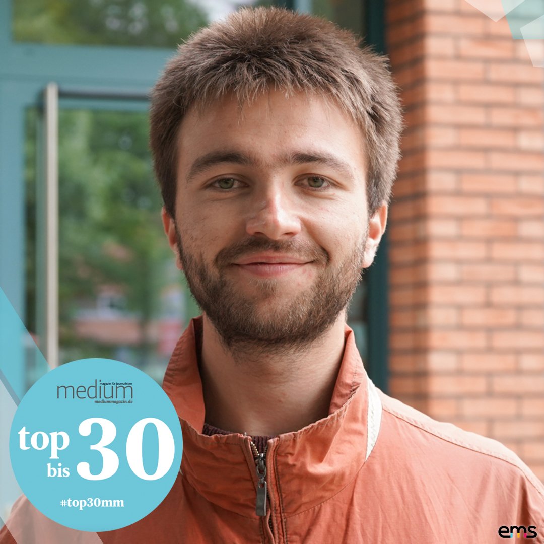 emsMedienschule's tweet photo. Wir freuen uns und gratulieren doppelt: #ems13-Volo @FabiGrieger und Absolvent @Nils_hgm (#ems12) sind Teil der #top30mm 2022! 🥳Mega🤩@mediummagazin https://t.co/ukjhIfvbwM