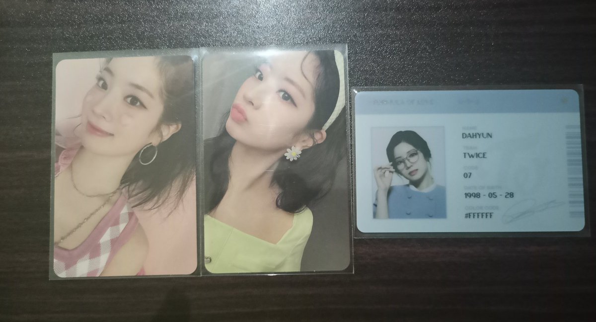 kkarteuz's tweet photo. #kkarteuzells 
— wts lfb twice ph

Nayeon Set: ₱300
Jihyo Set: ₱420
Jeongyeon Set: ₱210
Dahyun Set: ₱320

› onhand
› payo/3 days reservation
mop: gcash
mod: sco, ggx

reply mine or dm to claim :))

t: twice nayeon jihyo jeongyeon dahyun fol mm fs photocard id https://t.co/glAm8j4Iw6