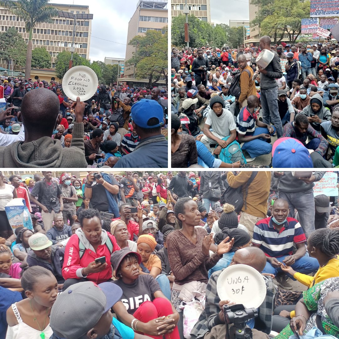 Kenyans's tweet photo. Kenyans demonstrate against the high cost of living in Nairobi CBD https://t.co/ADNJcCWjDR