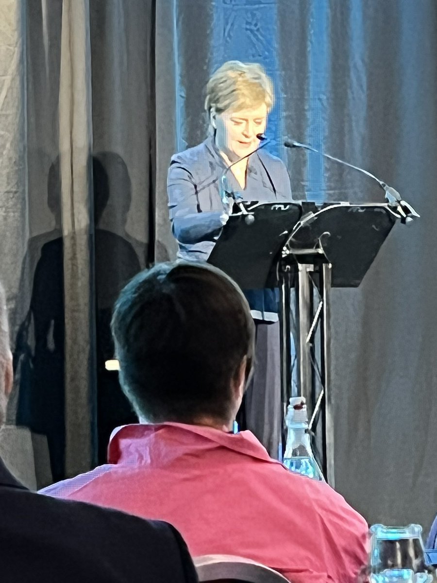 ubok_app's tweet photo. First Minister kicking off the #HSCInnoScot Innovation in Healthcare event. Talking about the challenges and opportunities of the future. https://t.co/fPVZcTXSdR