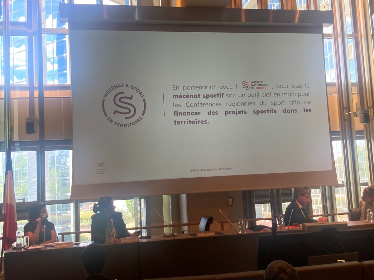 Lors de la Conférence des financeurs du sport Île-de-France, <a href="/Chachaferaille/">Charlotte Feraille</a>, déléguée générale de la <a href="/fondationsport/">Fondation du Sport Français</a>, a présenté les dispositifs de la FSF et notamment #MeSporT.

Le mécénat sportif est un outil pour financer les projets sportifs, notamment dans les territoires.