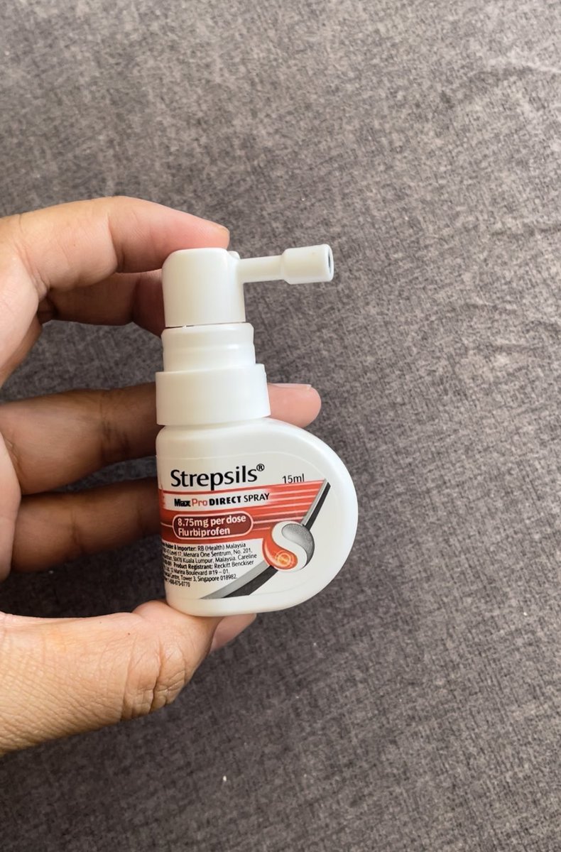 AidaSue's tweet photo. Kalau korang batuk &amp; sakit tekak sampai perit, pakai spray ni sembur kat tekak. Terus rasa lega sangat sangat. Function 💯💯💯 aku beli kat farmasi mahal sket. https://t.co/gq903opdb1