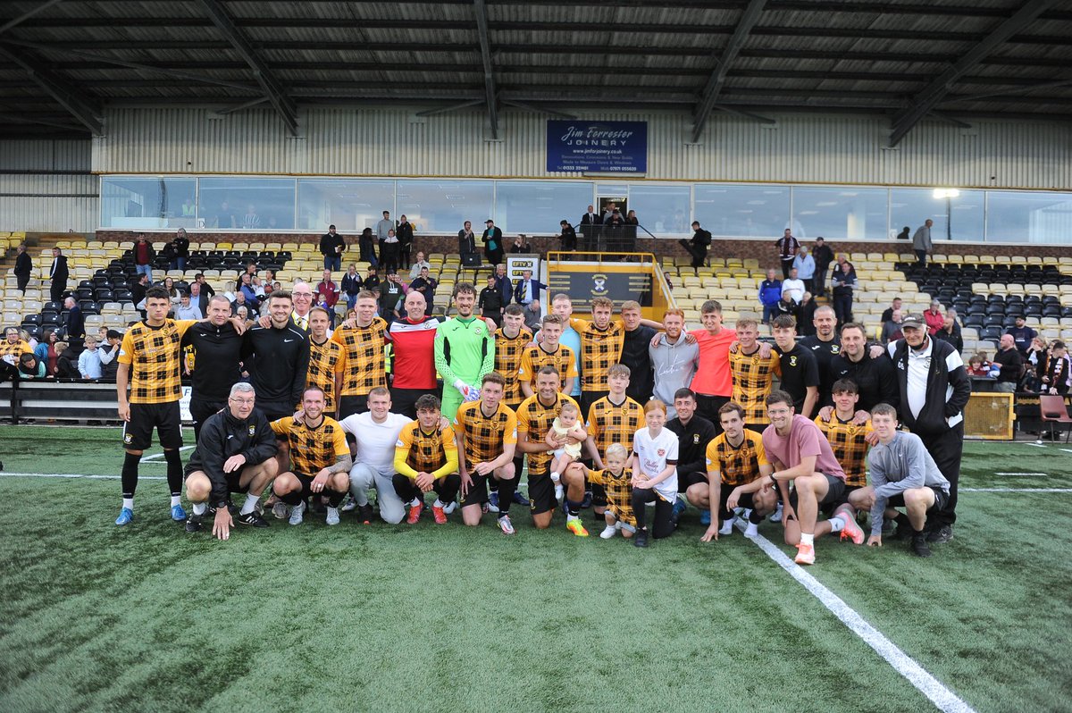 kevsmith1987's tweet image. Finally, I’d like to take the opportunity to thank everyone at @EastFifeFC for making Tuesday night such a memorable occasion. It was emotional saying goodbye especially to the supporters who have been amazing throughout my spell at the club. 
Good luck next season  👍🖤💛