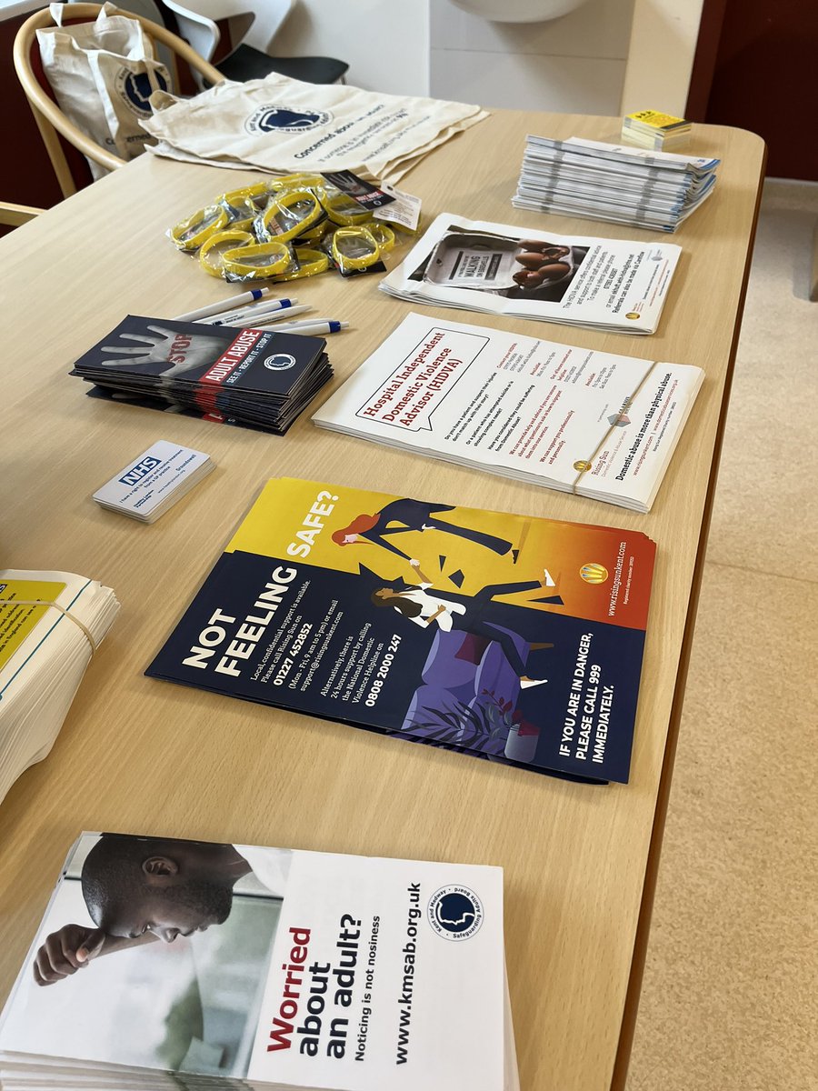 CazMackenzie's tweet photo. @EKHUFT WHH hub is open - pop down and see our safeguarding team and fire awareness today - a great way to network / refresh/ learn https://t.co/QKb2P38Hwo