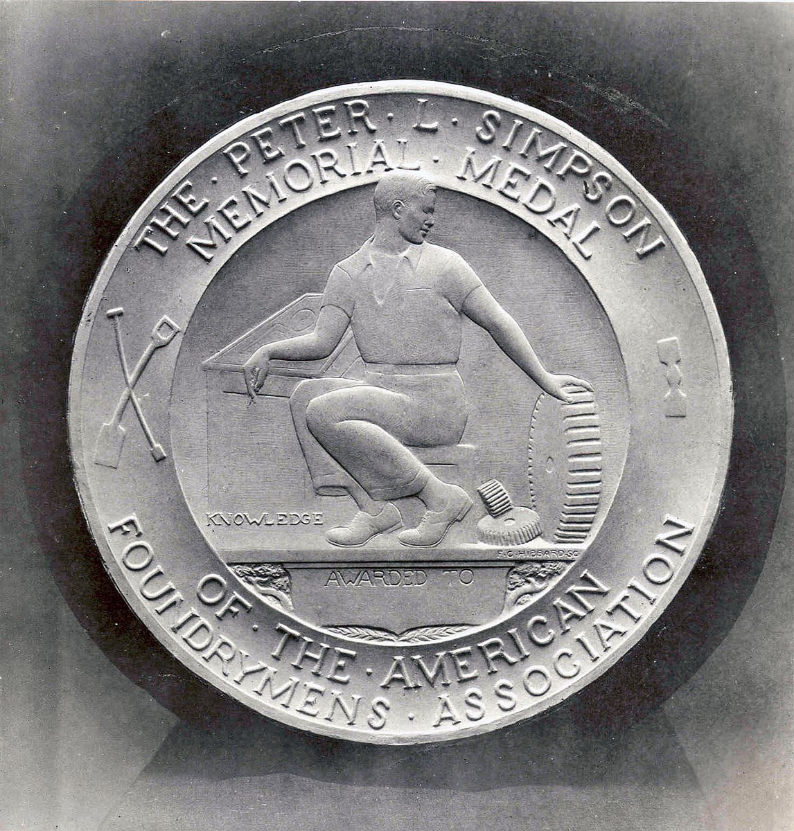 Simpson_Group's tweet photo. 1945 - Simpson Technologies donates funds to the American Foundry Society to establish the Peter L. Simpson Gold Medal to be given to an individual who, during the year, has made the most constructive and practical contribution to the progress of the foundry industry. #simpson110 https://t.co/oEAENf5VDJ
