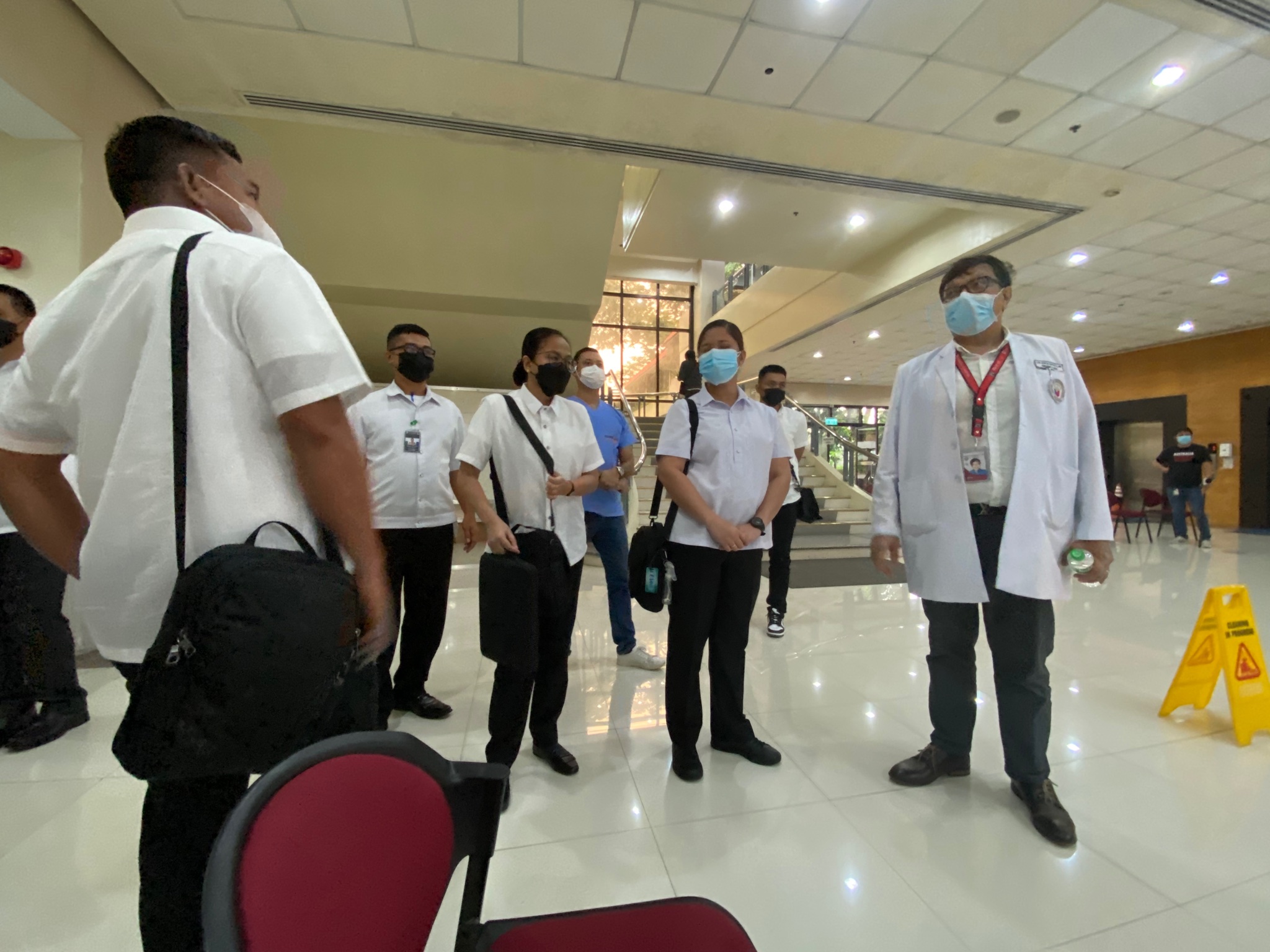 ABS-CBN News on Twitter: "Members of the Presidential Security Group ...