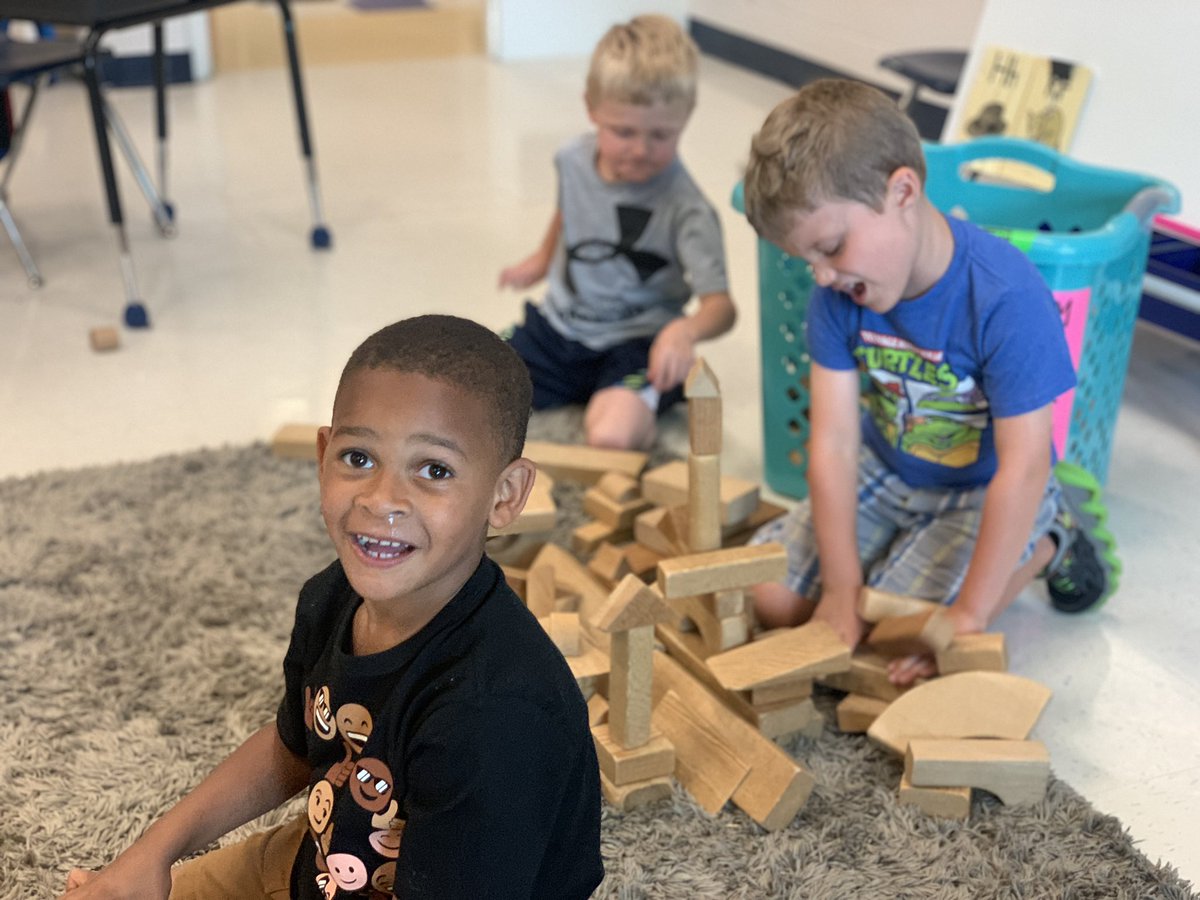 Tamara Mills tweet media