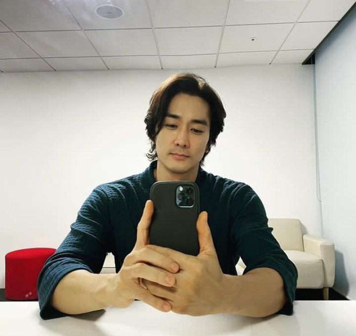 voiceseriesfess's tweet photo. Lagi ganteng nich gtt!

cekrek 📸 https://t.co/oMQ5MblRTA