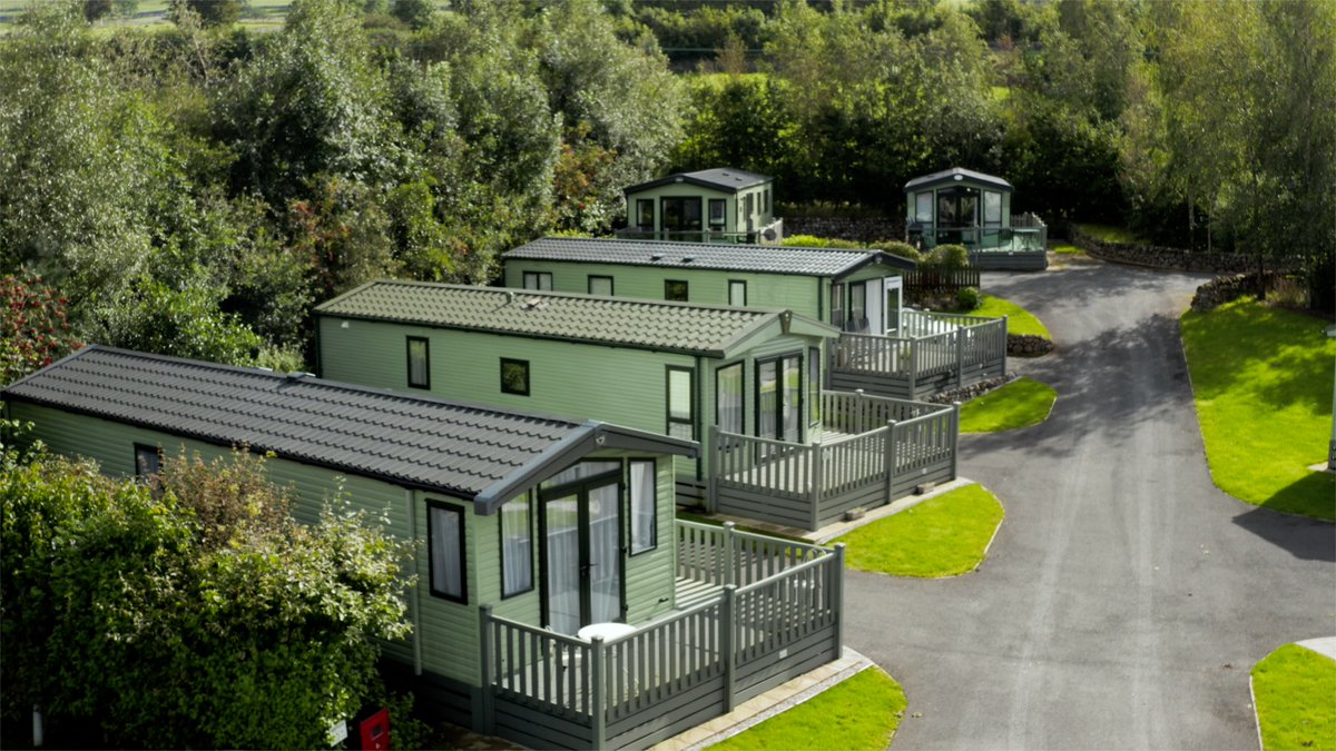 Holiday Homes For Sale 😍
The Yorkshire Dales is an amazing base for a new adventure and with prices from only £60,292, a brand new Holiday Home (including decking) is within reach. 
Call 01729 822387 or see: langcliffe.com/holidayhomesfo…
#YorkshireDales #Settle #HolidayHomes #ForSale