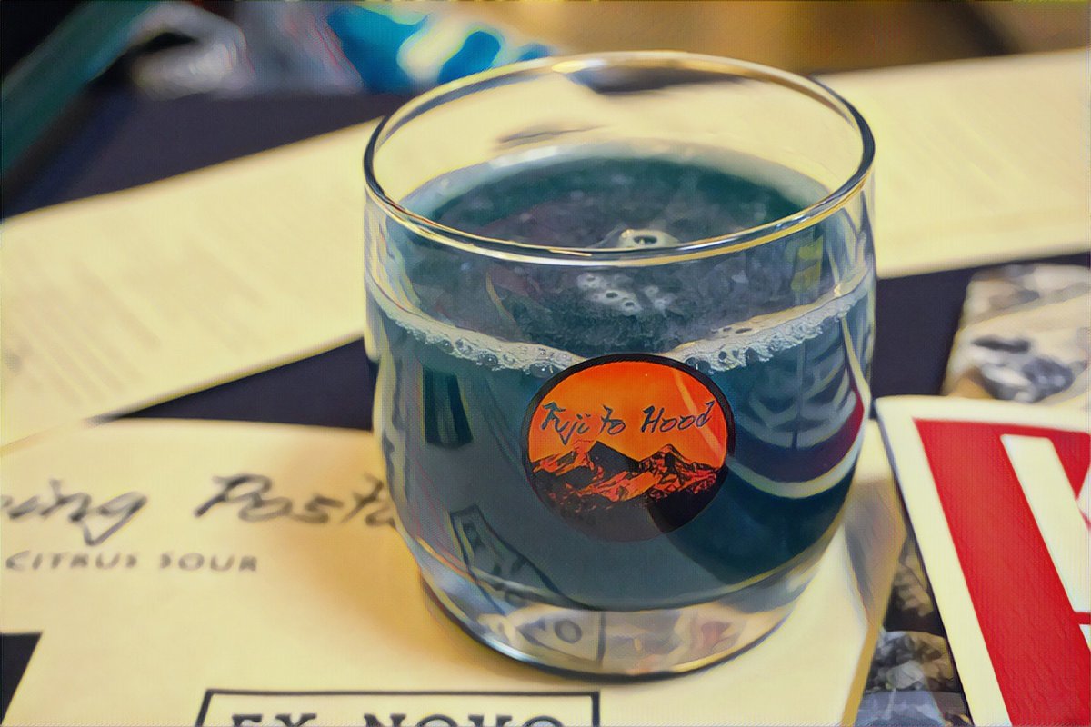 NewSchoolBeer's tweet photo. Fuji to Hood Oregon/Japan collaboration beer fest has the most unusual and fun taplist you will likely find this year https://t.co/k9FoueVeye

#pdxbeer #oregonbeer #japanesecraftbeer #fujitohood #travelportland #traveloregon https://t.co/Db6kSdqpKn
