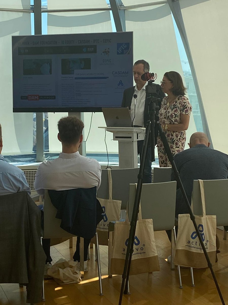 1ere #Activo Digital Expérience Day dans le Rooftop 
Merci à #Activo membre de notre Club des 100