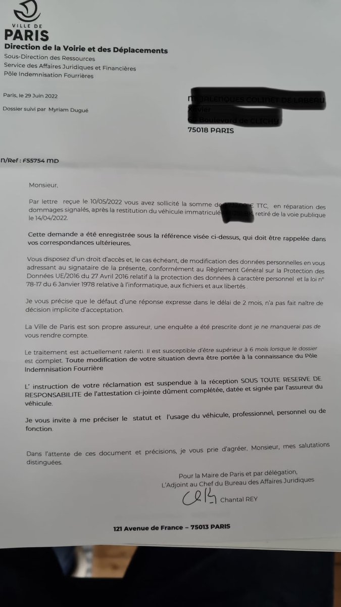 CharlotteEMP's tweet photo. 1 an pour indemniser un scooter tombé du camion d’enlèvement (accident bien noté dans le PV) en bas de chez nous?! @Paris la destruction du véhicule c’est un peu radical pour punir une erreur de stationnement @David_Belliard @carolinegrandj6 https://t.co/zKIoToCABr