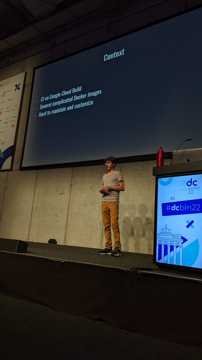 <a href="/TitouanThibaud/">Titouan</a> is now on stage in the Hamilton room #dcbln22 <a href="/droidconBerlin/">droidcon Berlin</a>