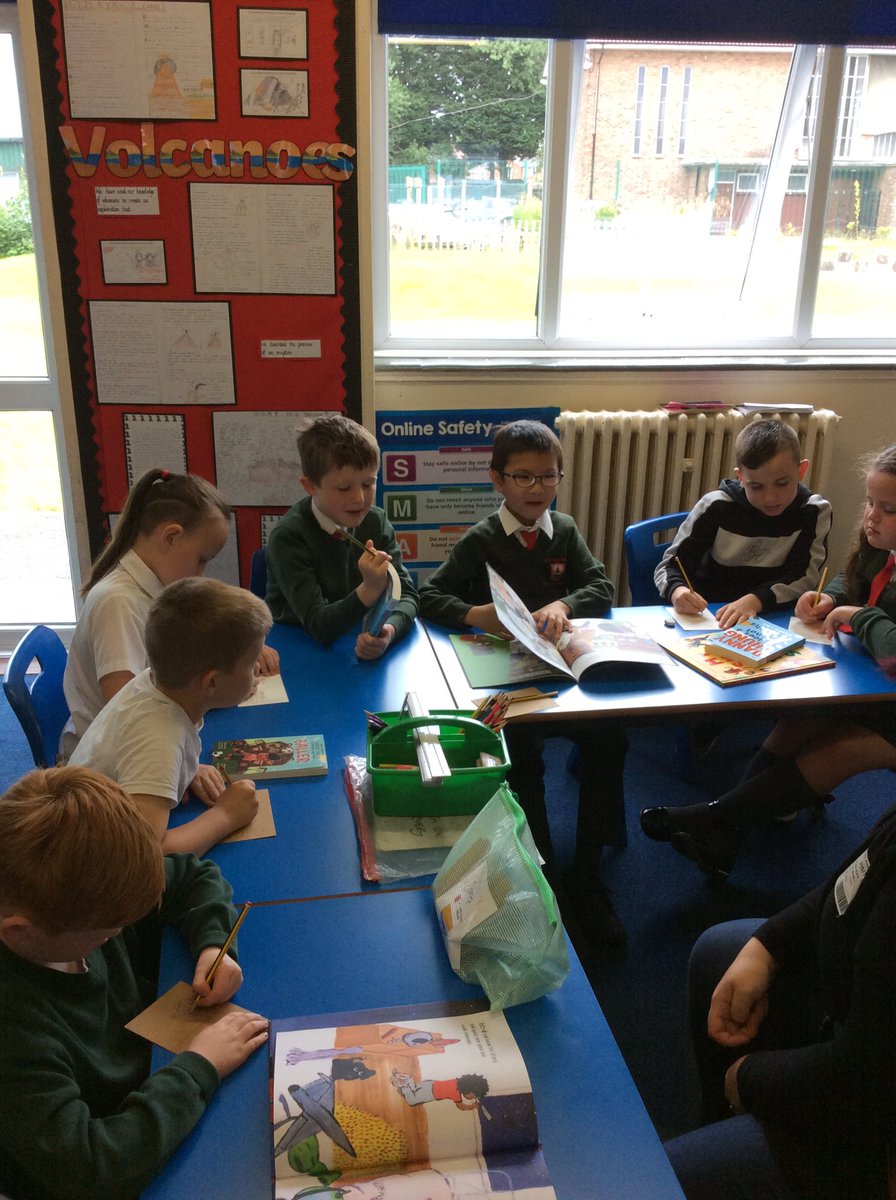 StMM_2021's tweet photo. Year 3 had a great time discussing and reading their favourite books. A huge thank you to @gmcuk @Literacy_Trust for providing a fantastic book for all the children in Year 3 and 4 #ReadManchester https://t.co/awh2aO7s0N