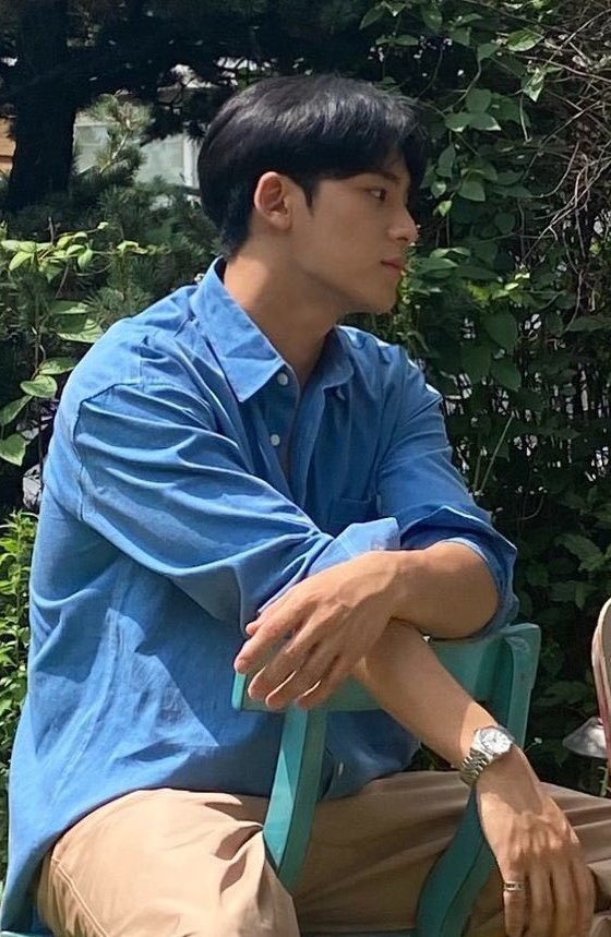 adonisppy406's tweet photo. 내가 쭈아하는 민규 사진 갑자기 올리기^.^ 저녁 맛있는거 열그릇 먹어라 🫶🫶 https://t.co/vGJkh33R5q