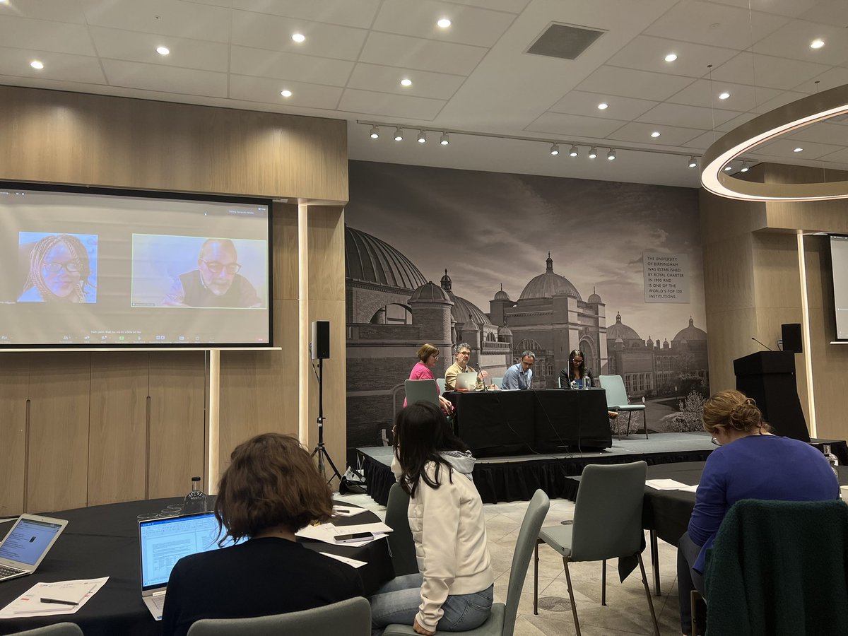 GLOWConference tweet media