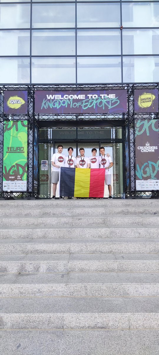 Esports_Belgium's tweet image. Come support NOW our #CSGO #nationalteam in their opening match vs 🇸🇰 
Later today 🇨🇿 &amp;amp;🇪🇸 in our group. Only 2 countries go to playoffs!

 Info &amp;amp;📺 : bit.ly/3NQlpaW
Let&apos;s GO BELGIUM

#EEF #EEC #worldEsports #Oradea2022