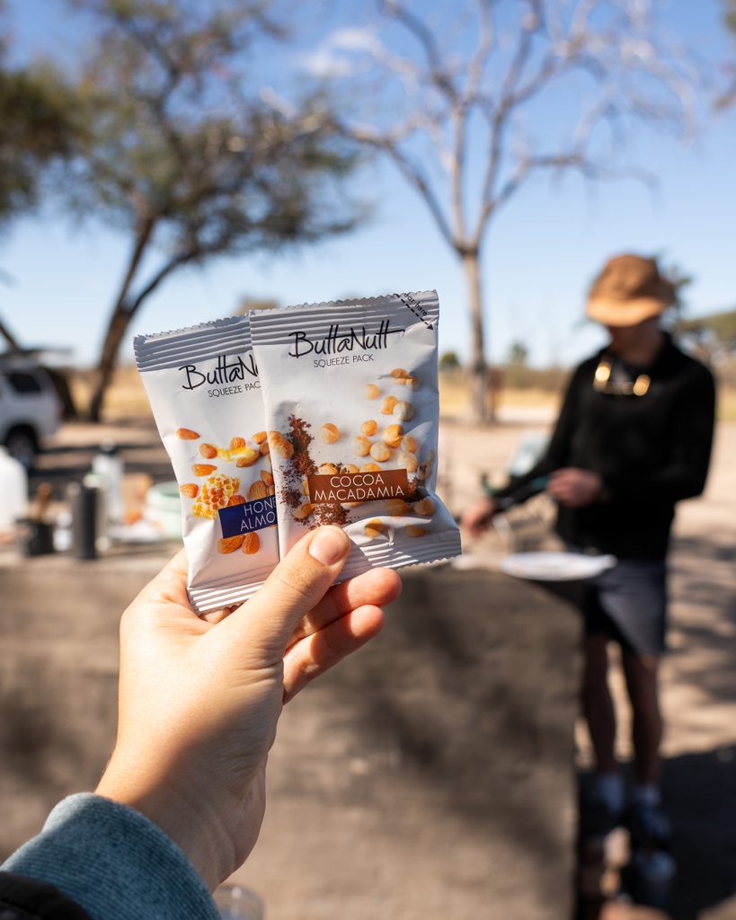 Buttanutter's tweet image. Out of office: Gone north! 

Healthy snacks for when you pack up and slow down. 
.
#bushtrip Part1
#buttanutt #roadtripsnacks