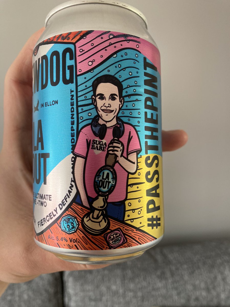 It’s arrived. Beautiful @PeterCrouchPod @BrewDog , #passthepod