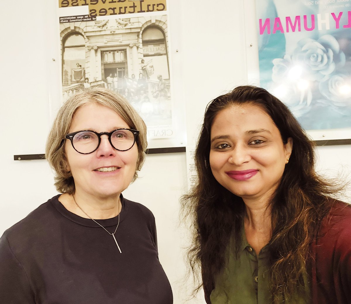 Ihitashri's tweet photo. Such an honour meeting @r_greenlees at @CraftsCouncilUK and discussing about our upcoming #UKIndiaDosti Festival 🙏🏻🇮🇳🇬🇧 #womenartists #heritagecrafts #UKIndia 
@simhadritmt @MITHILAsmita @aic_banasthali https://t.co/0TeNs6POLc