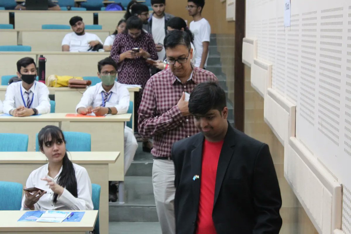 taleofhumankind's tweet photo. Set to begin, here we are with few moments of #YouthShala on 3rd July.

Stay tuned with us as we share more updates about our first ever offline event! https://t.co/HQzDLvTKMI