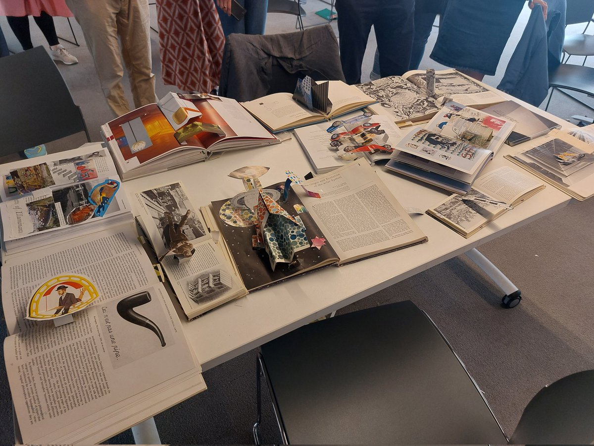 chloelorsmith's tweet photo. Fantastic first day at my first ARCLIB conference, unleashing our creativity with Pop-up Book Hack and a wonderful tour of Brighton Pavilion. Looking forward to day 2.  #Arclib22 https://t.co/Ez2SVChVL6