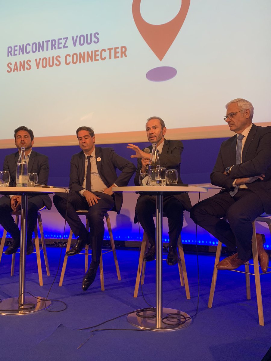 clecourtier's tweet photo. Quelle joie de retrouver toutes nos équipes #TFE à l’occasion de la journée de la Team France Export ! C’est aussi l’occasion idéale pour accueillir dans nos locaux @becht_olivier, notre nouveau ministre du Commerce Extérieur, de l’attractivité et des Français de l’étranger. https://t.co/j5JJeV9JDO