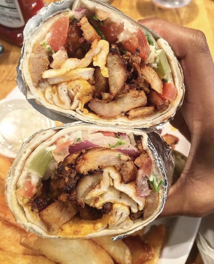 EnzoFood's tweet photo. If you keep craving for it, order it! Find the perfect meal on @KrustysUg @Wingman_boxd @shaqs_ug @halal_gyros via https://t.co/89H5NCjazC or call 0709333336 delivery https://t.co/p6CSTj4BGd