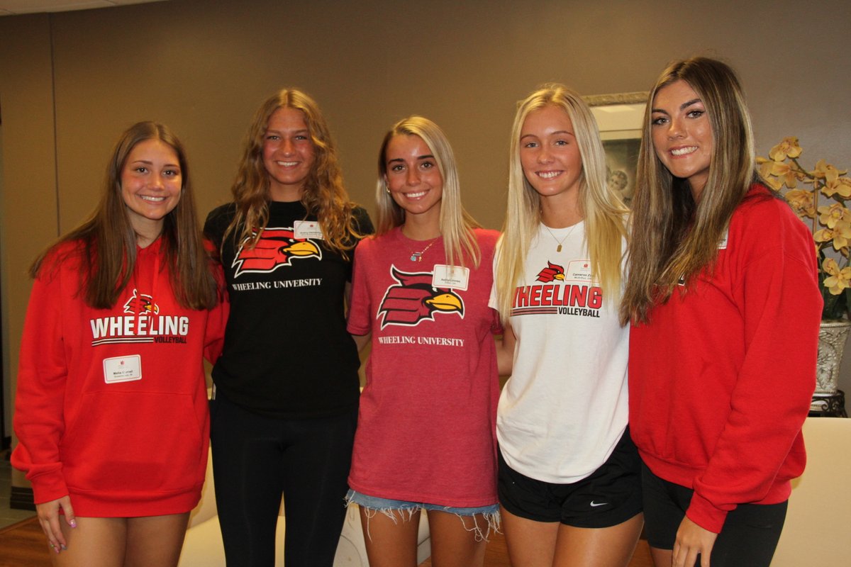 New Cardinals, as you prepare for your arrival on campus, be sure to check this page for resources, information, and checklists that will help you to get everything ready. ❤️🖤wheeling.edu/new-student-ch…