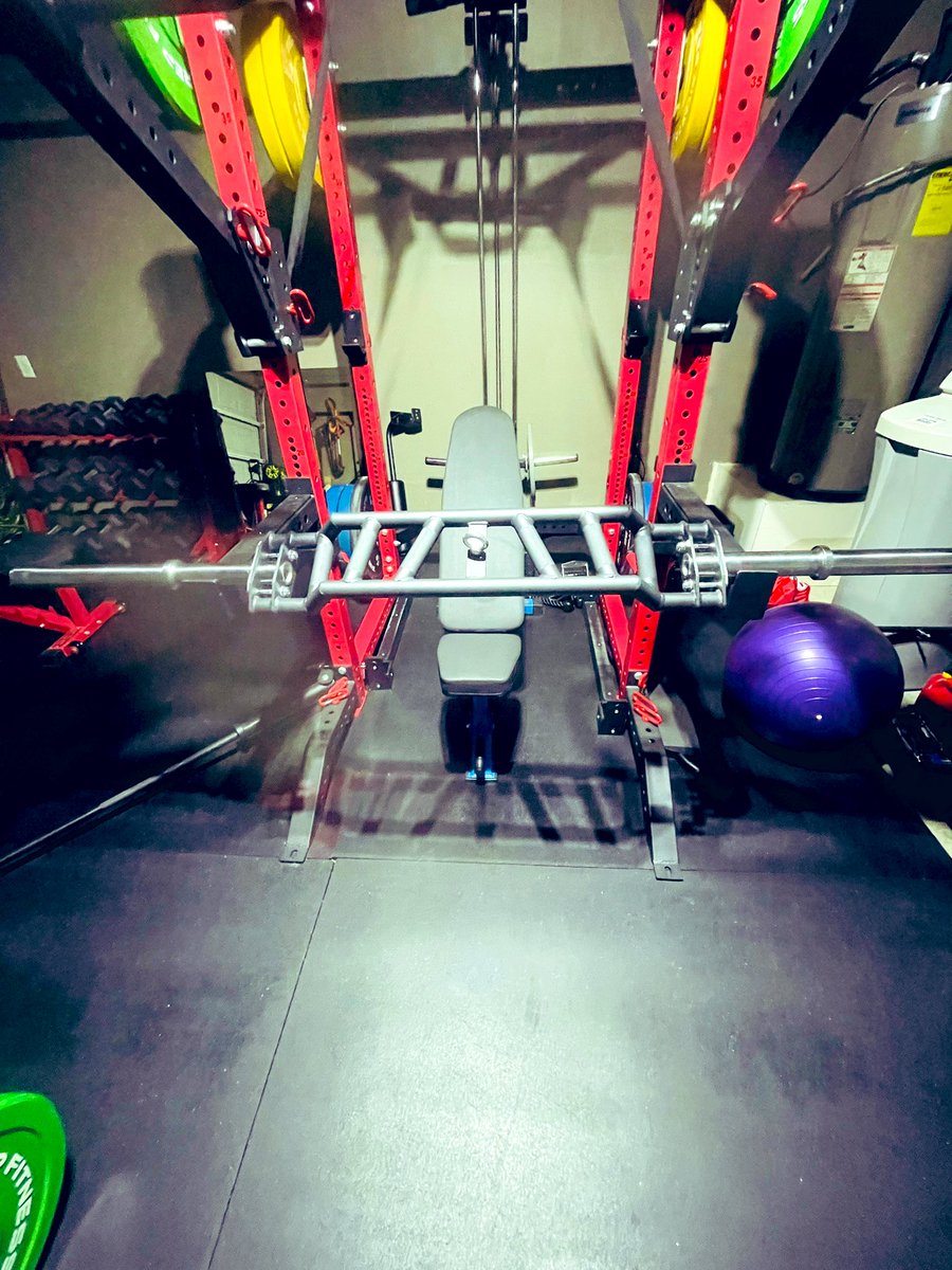 BoostizLife's tweet image. Early morning workouts are a must before I start my day. @RepFitnessEquip Cambered Swiss bar arrived yesterday and had to put it to work today.