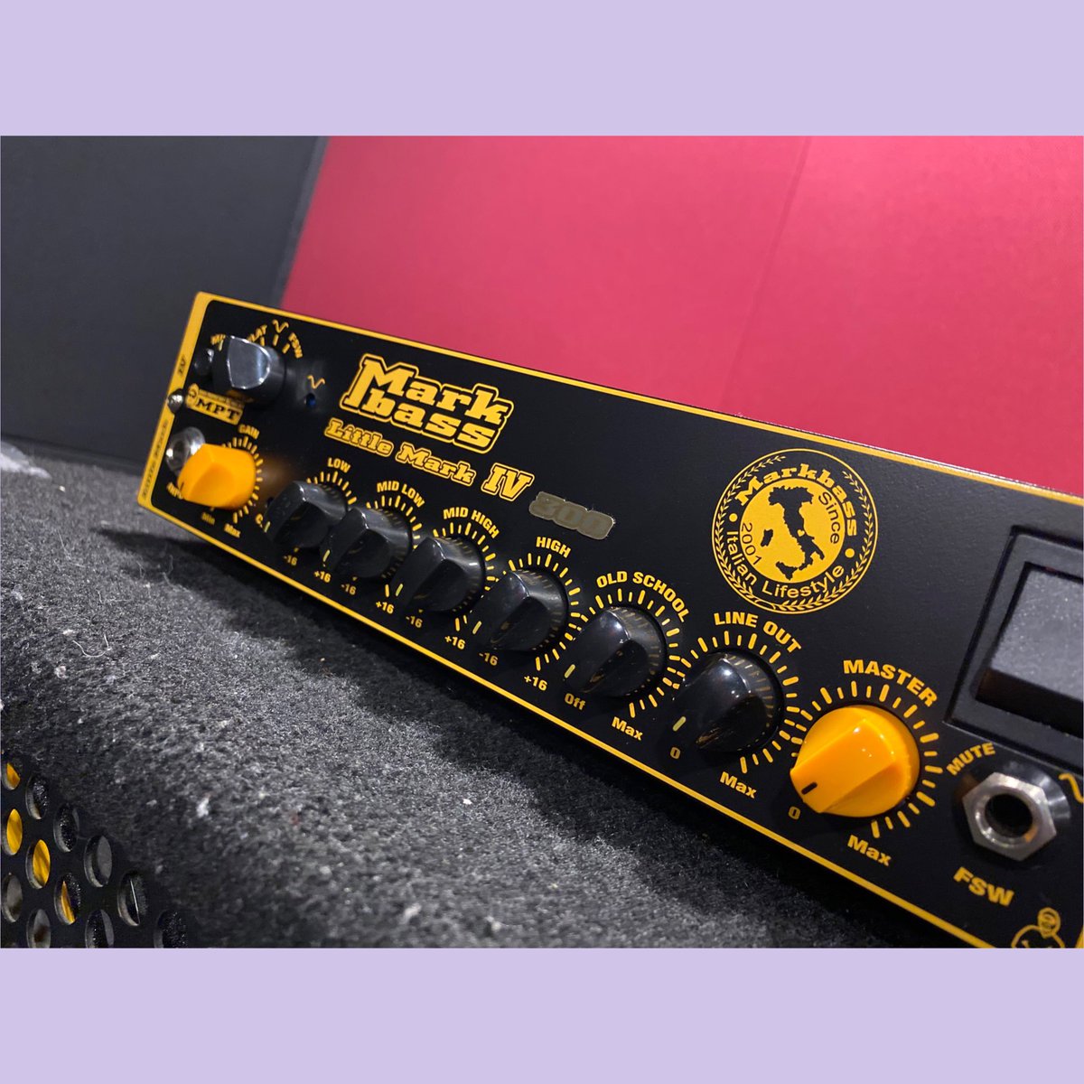 NOAH_ikebukuro's tweet photo. 【 #店舗情報 】
実は…E2st(16帖)には
#MARKBASS #LittleMark Ⅳ 300が常設されております!
Little MarkⅢの後継機種として登場!新たなスイッチも増え機能面も充実!
是非一度ご利用ください♪
#studionoah #リハーサル #music #池袋 #バンド #ベース #ドラム https://t.co/XkY1xK8H73