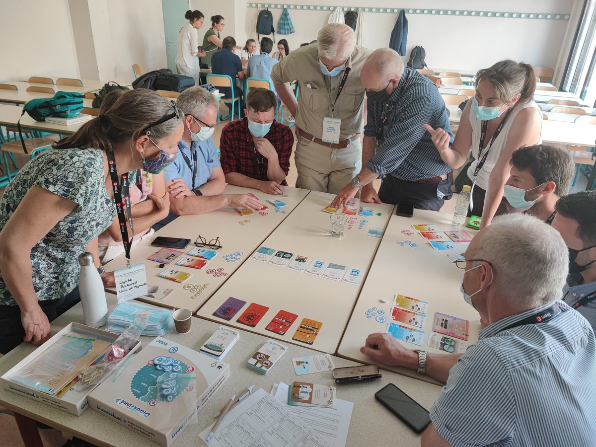 HerschelMargaux's tweet photo. In the #DiadESproject @AtlanticArea we created a serious game to discuss diadromous fish management facing global change : DiadESland ! 
 Participants of the #DiadromousConference2022 got to discover this tool. Who said serious games could not je fun? 🐟🌍 https://t.co/ZdON5UW41w
