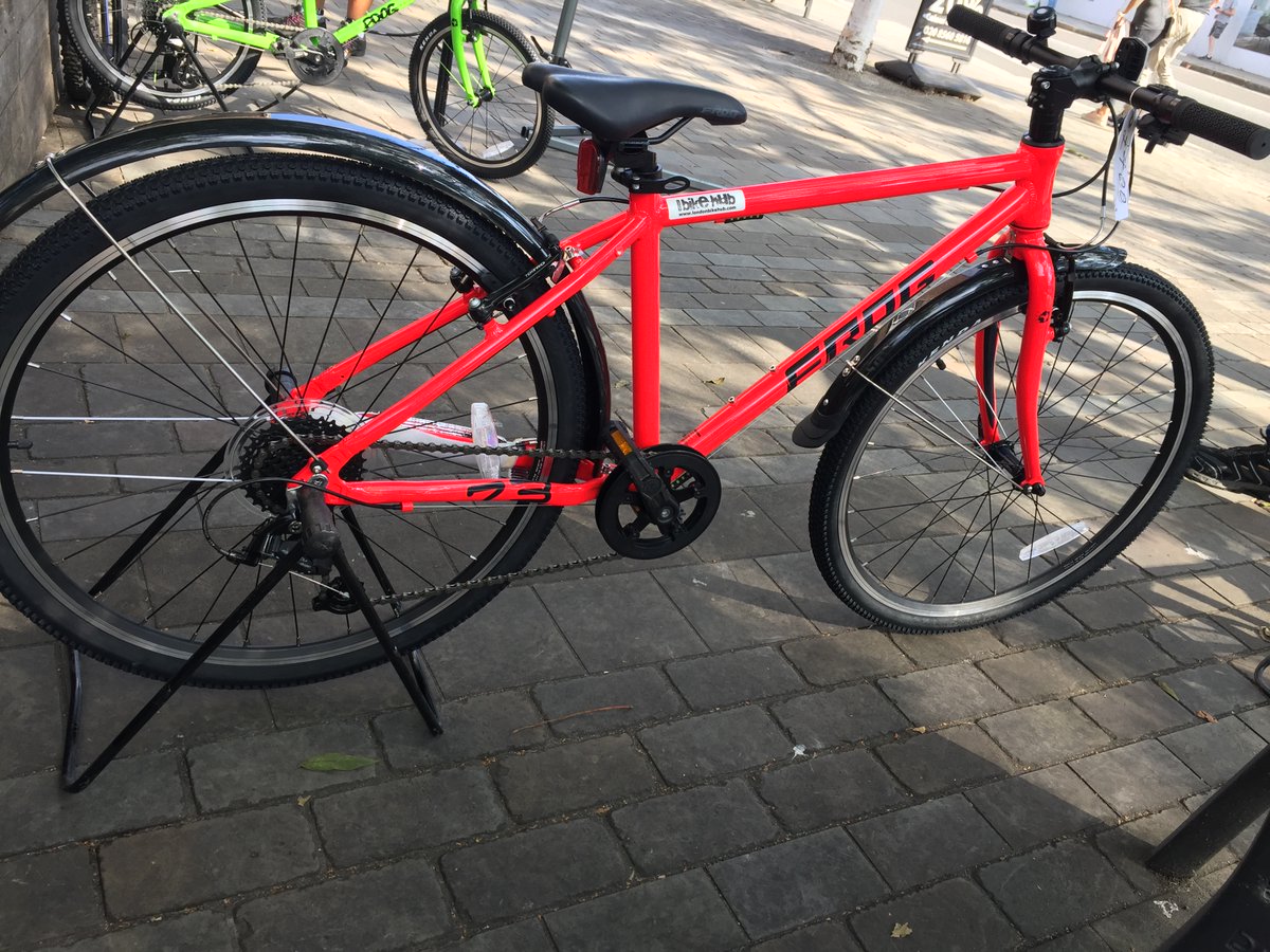 London Bike Hub <a href="/HubBike/">London Bike Hub</a> will be back in #Brentford sorting out minor #bike #repairs on 30 #July for #free.  Put the date in your #diary.  #community #hounslowborough