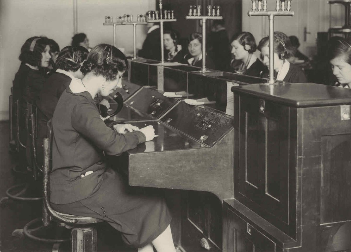✍️ De la mano de Rosana García Serapio, profesora de Vniversitas Senioribvs CEU, conocemos a #mujeres relevantes y anónimas que forman parte de la #historia de nuestra capital. #Madrid #Arte #Cultura #escritoras #artistas #trabajo #sociedad #pintoras 

masinteresmadrid.com/madrid-en-clav…