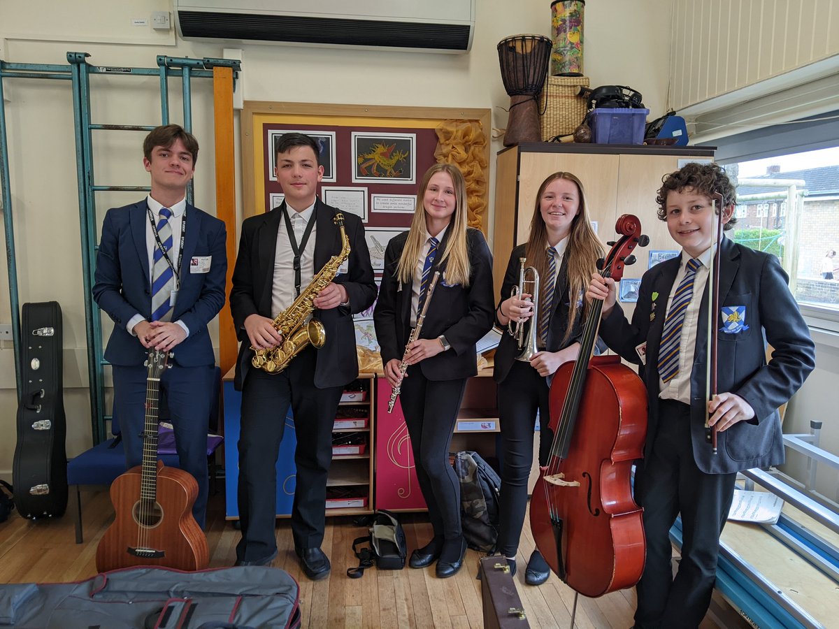 🎺🎶A fantastic morning playing for the students at Thurcroft Infants <a href="/ThurcroftInfs/">Thurcroft Infants</a> . We loved the interaction with your students. Thank you for having us!🎶🎺 <a href="/WalesHigh/">Wales High School</a>