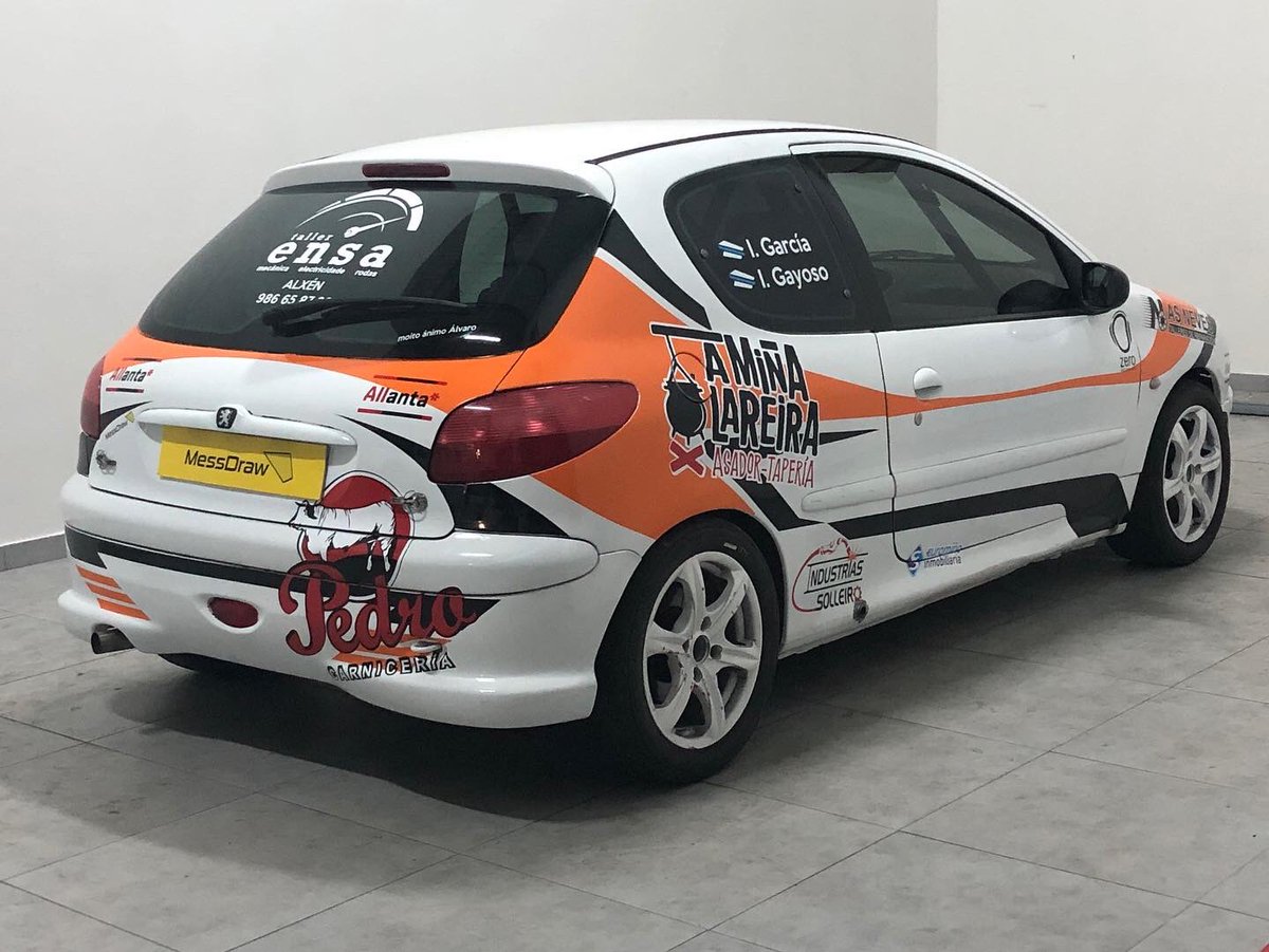mess_draw's tweet photo. Ya lo habréis visto, pero no está de más recordarlo 😏
 
Iago Gayoso nos trajo su nueva montura, el Peugeot 206 xs, y tocó ponerlo bonito para el rally Sur do Condado. No lo pierdas de vista! 😎
 
#MessDraw #Diseño #Design #Vinilo #Vinyl #livery #livrea #rally #PeugeotSport https://t.co/k7ADMHHu8J