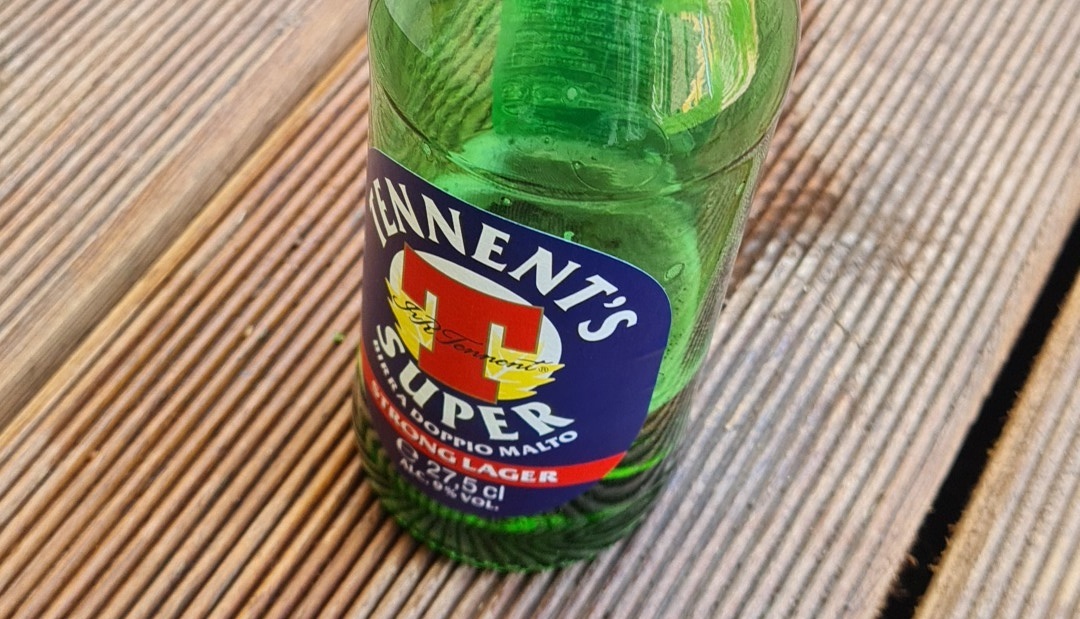 Antetempo's tweet photo. Quando mi chiedono: ma cosa si prova con una canna?
Io rispondo: Quello che provi con una Tennent's a stomaco vuoto.
Ma senza acidità di stomaco.
#SpiniNelFianco
#4Piante non escono di casa. https://t.co/QFsLBn7KmB