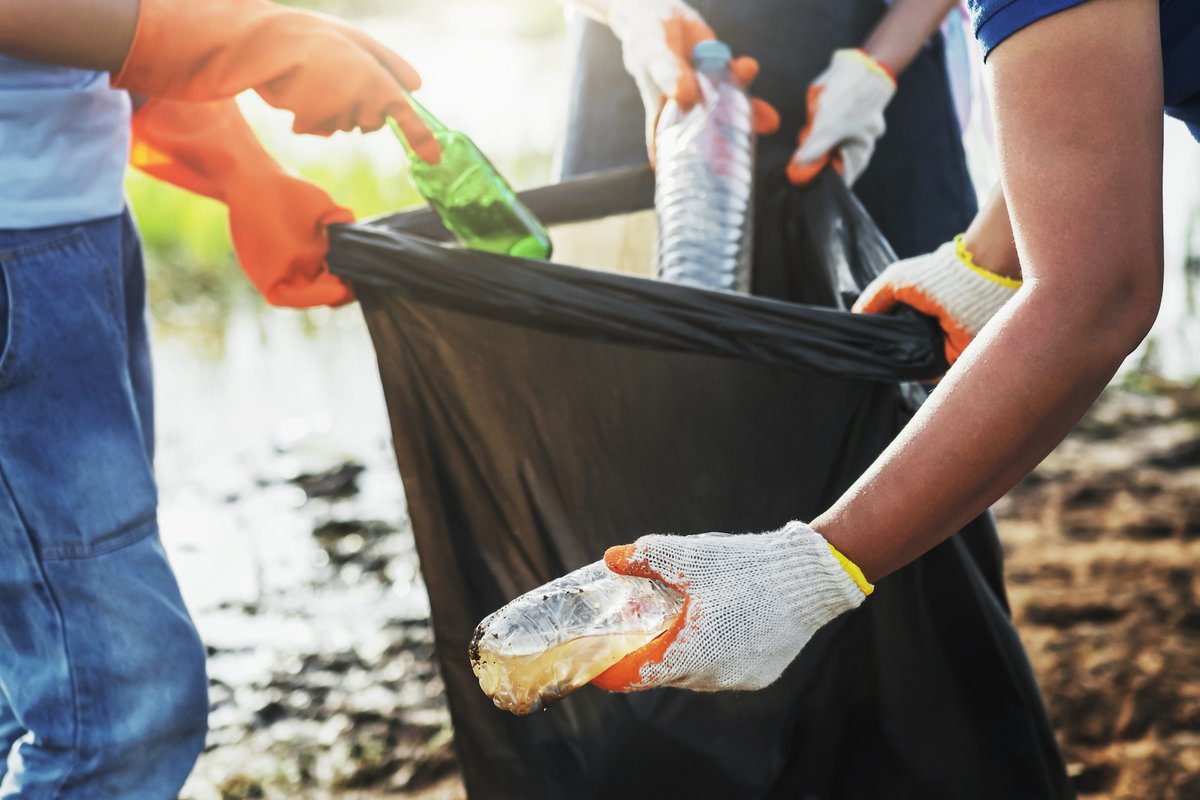 Biz Litter Pickup is TODAY!
On the first Thurs of every month we will share your business’ photo!
* Pick up all the litter around your location
* Take an action shot
* Post the photo on FB/ Insta with these two hashtags: #bizlitterpickup &amp; #brevardncchamber