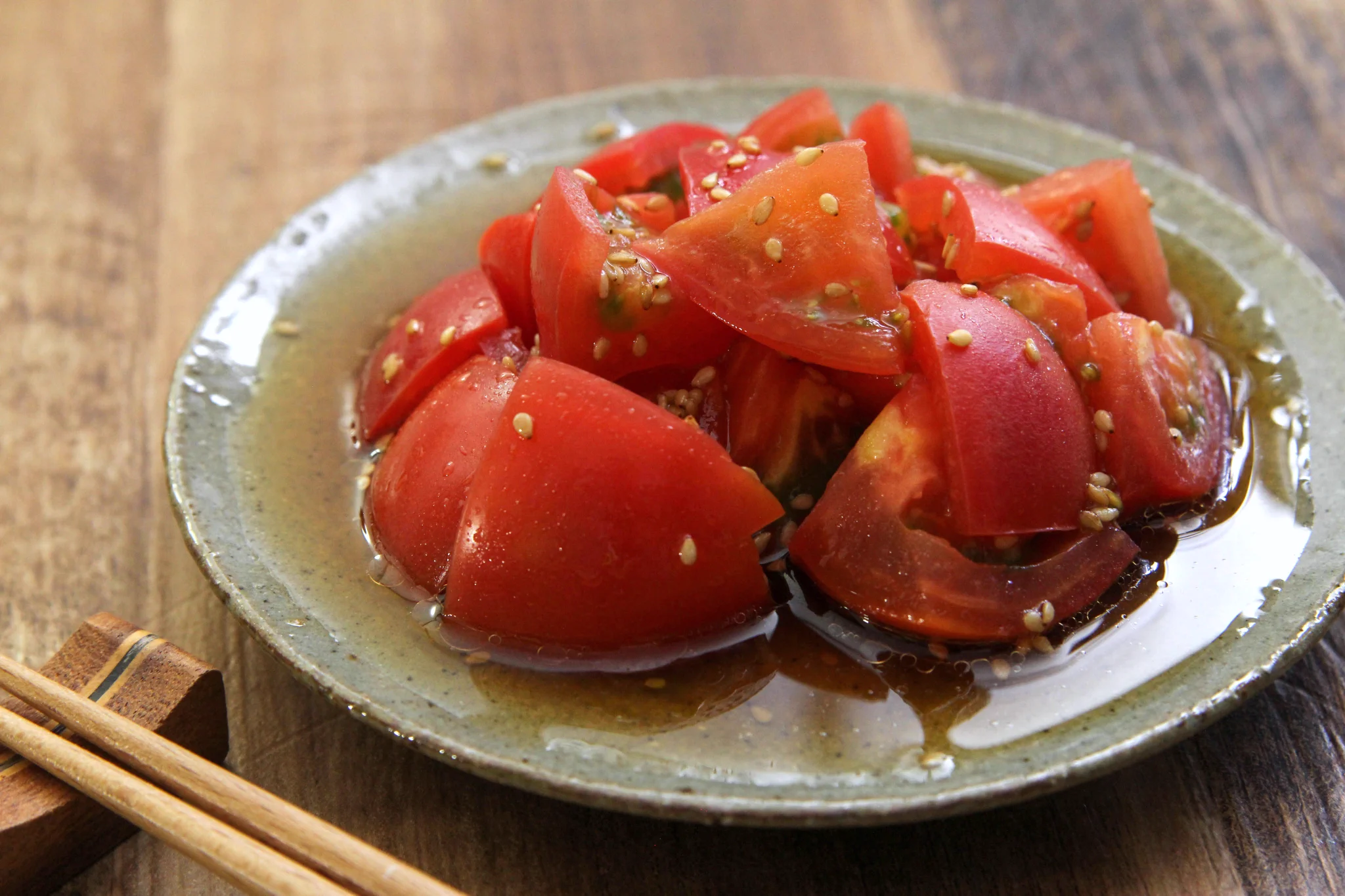 冷やして食べると最高に美味しい！トマトを使った簡単レシピ。