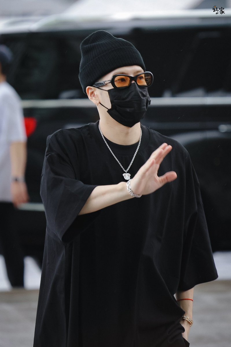 Wangga0328's tweet photo. 220707 🥰🥰
@JacksonWang852 
#JacksonWang  #잭슨   #王嘉尔 #TEAMWANG https://t.co/5KN3nPNnus