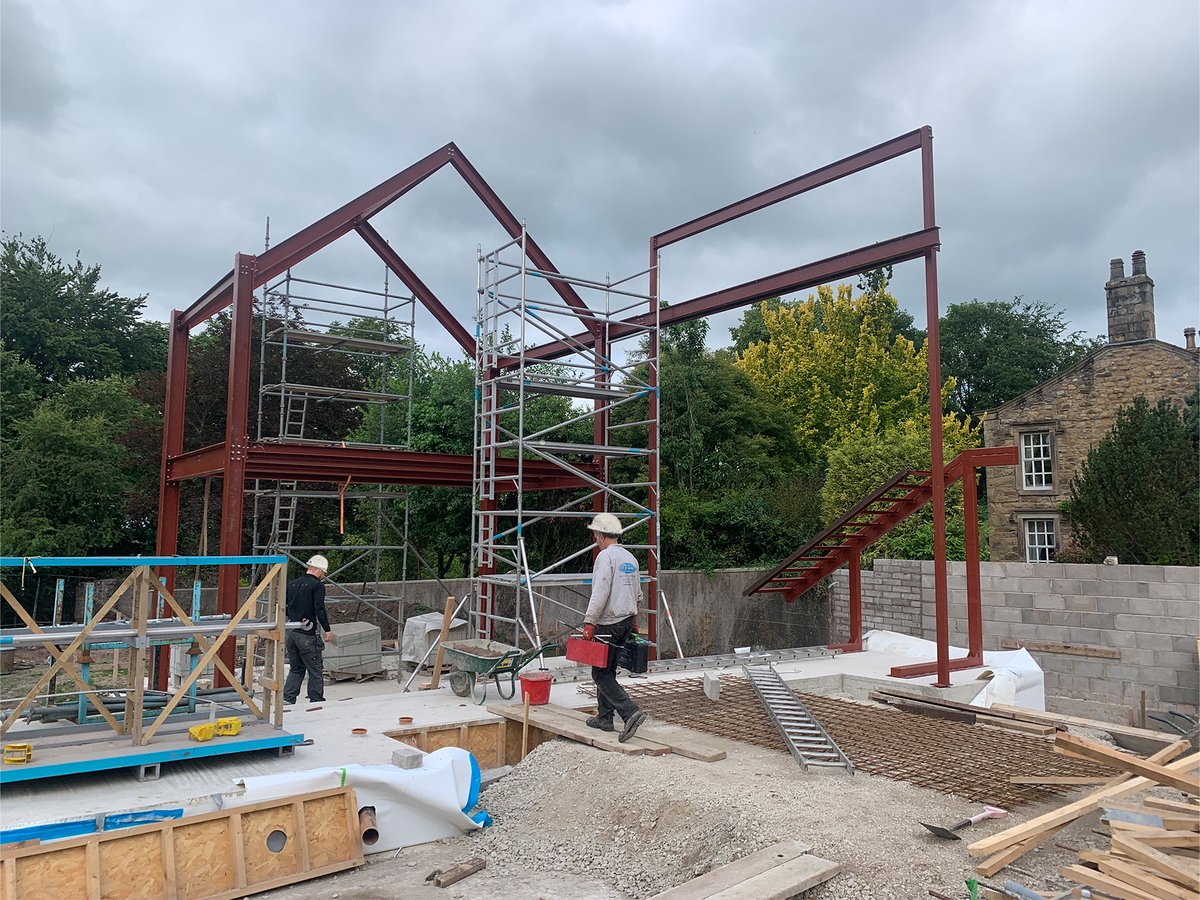 Quick visit to Waddington this morning - first phase of steelwork installed to this replacement dwelling. 

#architecture #ribblevalley #newbuild #architectdesigned  #housebuild #newhouse #newhome