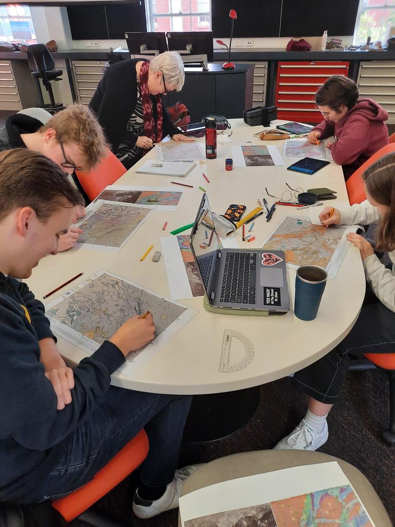 Lucy McGee tweet media