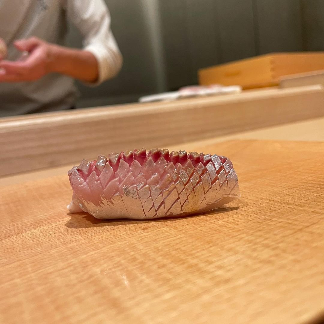 Lc99990000's tweet photo. 夕食に何を食べるかはあまり重要ではない,誰と食べるかが重要だ https://t.co/1hVQi9yBEJ