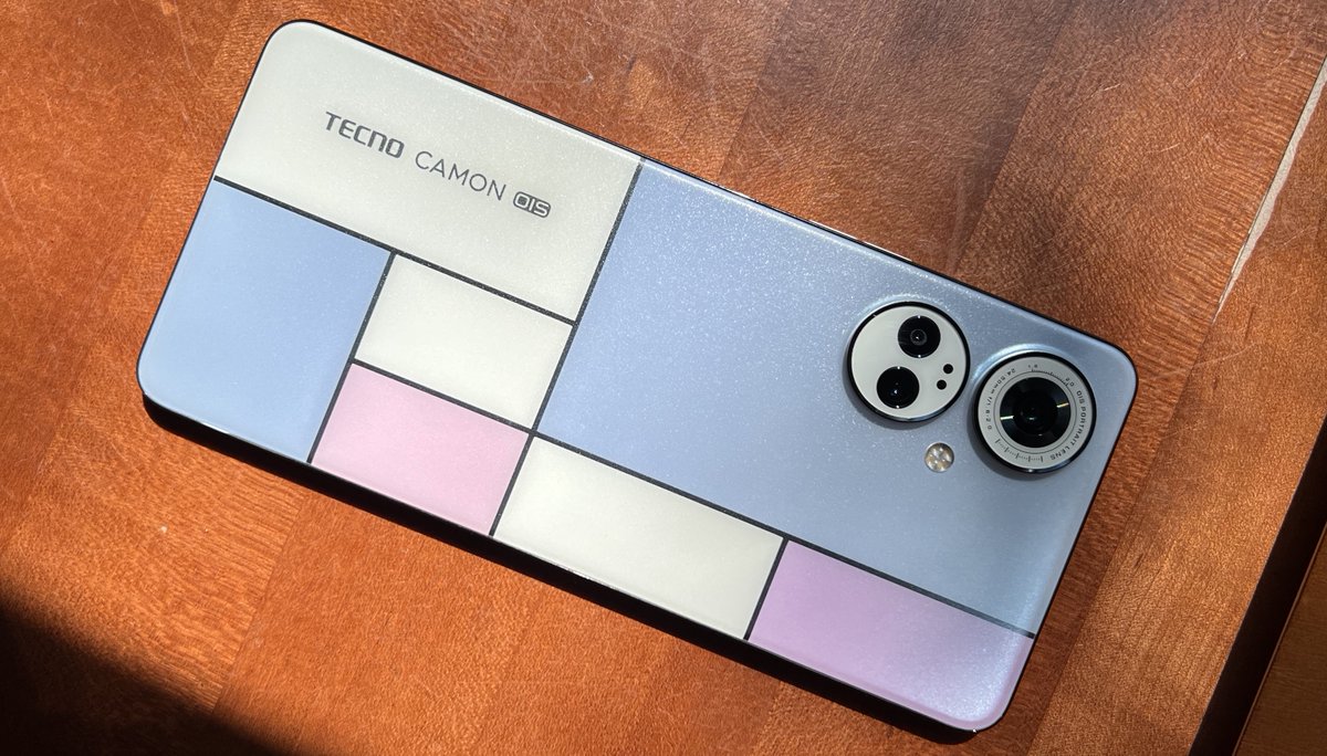 Captain2Phones's tweet image. While the TECNO CAMON 19 Pro didn&apos;t do much for me in its original finish, I&apos;m a sucker for special editions.

The &quot;Mondrian Edition,&quot; with its color-changing paint ($234-$299) is to me a great example of a phone designer thinking outside the box. Shame it&apos;s not coming Stateside.