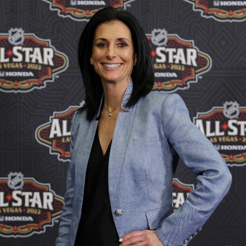 LAKings's tweet photo. First woman to play in the NHL βοΈ
Won silver with Canada at the '98 Olympics βοΈ
Hired into the Kings Front Office βοΈ
@ManonRheaume is a legend.