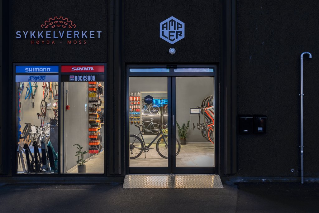 We are very excited to announce our partnership with the established bike marketing and service agency Altura Sports in Moss near Oslo. Test ride our new generation of e-bikes and arrange a service at any time.

🔗 Book a test ride via amplerbikes.com/test-ride