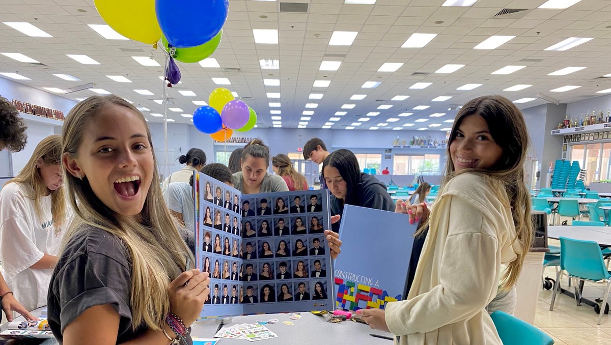 McCarthyHS's tweet photo. Proud owners of the 2022 Maverick Yearbook! The Yearbook Club hosted a Senior Pick-Up in the Student Center and decorated it beautifully to commemorate our recent graduates!

#ArchbishopMcCarthyHS #McCarthyMaverickStrong
#MaverickSpirit #Classof2022 #MaverickSeniors2022 https://t.co/atkYsjV6qf