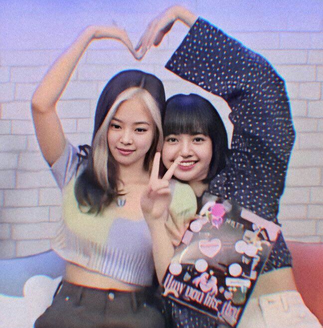 mntzkstella's tweet photo. Forda happy 6th month mga fersons, lahams ko kayo lagi! Mwa mwa 😚💜@_pretty_pat @ellie__yoo @hiraiseah @kiara_parkkk @myouisam @primokim_ @Itz__riley @engrbae_ @kim_jenniej @cyrusmanoban @_baeirenee_ @dra_kangg @ethan_blakeeee https://t.co/tf7MY0WjGR