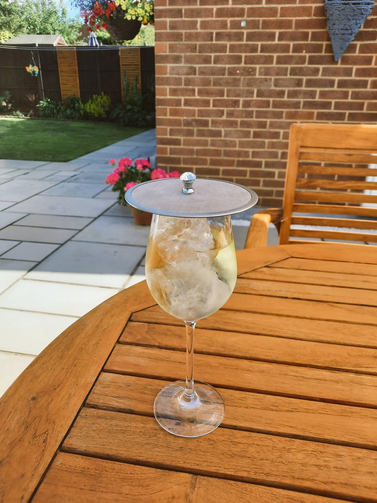 Been looking forward to this all day 😁#tippletoppers #sunsout #vino tippletoppers.co.uk