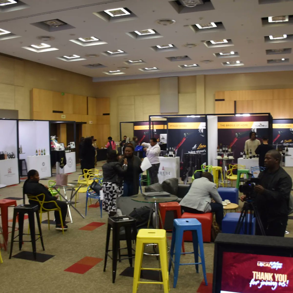ProudlySA's tweet photo. The #LocalWineExpo2022 is currently underway from today until Saturday between 3pm and 10pm. Register and get your free ticket at https://t.co/SdURqiNxVa

#ProudlySouthAfrican #LocalWineExpo2022 #BuyLocalToCreateJobs #ProudlySouthAfrican https://t.co/Pttbc0po6J